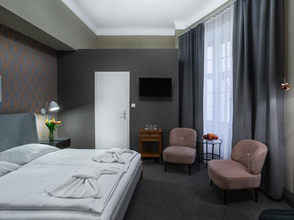 Hotel BELLEVUE am Kurfürstendamm : photo 3 de la chambre chambre double ou lits jumeaux