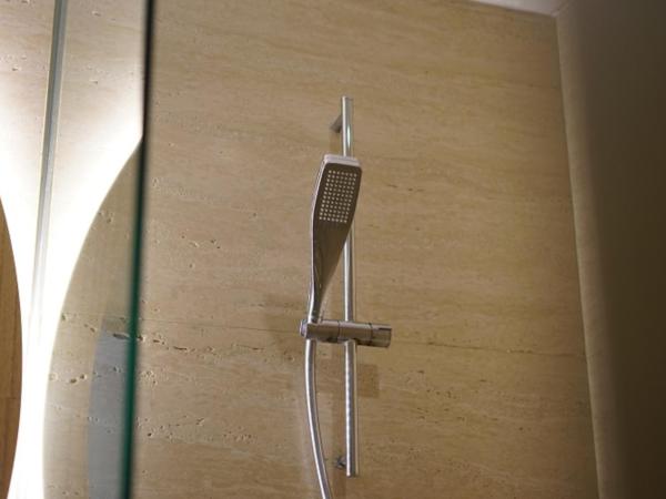 MORAZEN Surabaya : photo 4 de la chambre chambre lits jumeaux supérieure