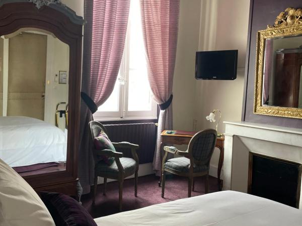 Hôtel Château des Jacobins : photo 1 de la chambre chambre double standard