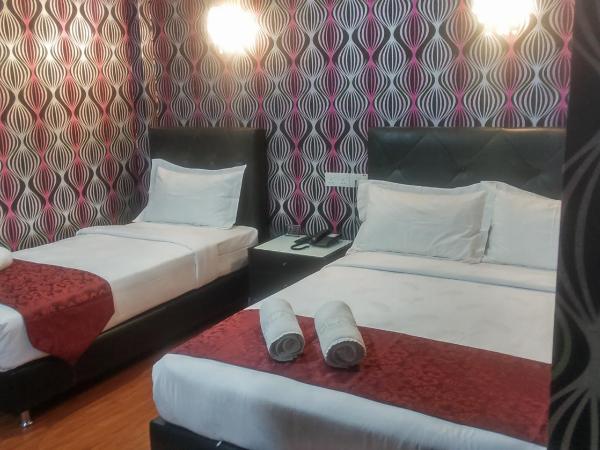 Classic Kinabalu Hotel : photo 4 de la chambre chambre familiale standard