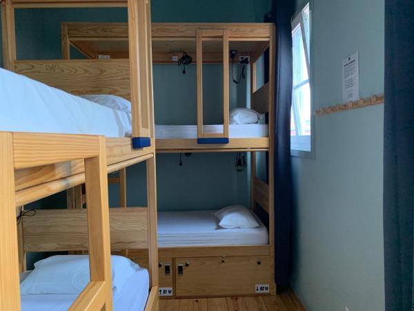 CATS Porto Hostel : photo 3 de la chambre lit dans dortoir pour femmes de 4 lits - bâtiment annexe