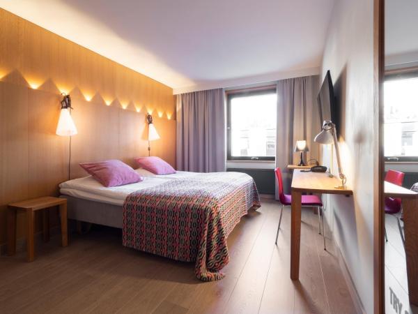 Centro Hotel Turku : photo 1 de la chambre chambre lit king-size
