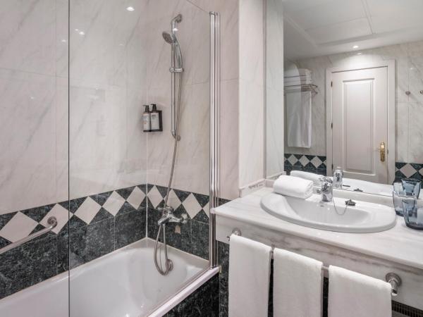 Hotel Madrid Chamartín, Affiliated by Meliá : photo 4 de la chambre chambre double ou lits jumeaux