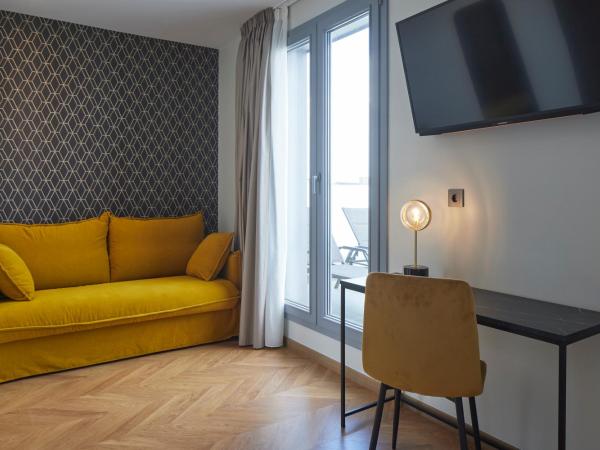 HOTEL ARRIZUL CATEDRAL : photo 7 de la chambre suite avec terrasse