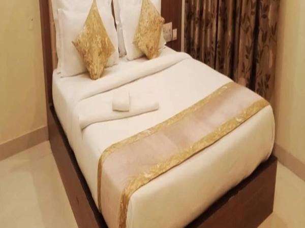 Hotel The Omaira : photo 1 de la chambre chambre lit queen-size deluxe