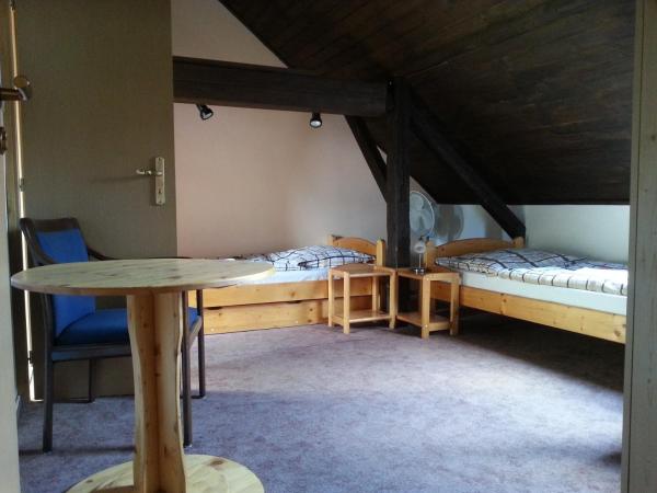 Pension U Dolezalu : photo 7 de la chambre chambre lits jumeaux