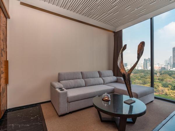 SO/ Bangkok : photo 9 de la chambre suite 1 chambre so avec avantages club - vue sur ville ou parc lumpini