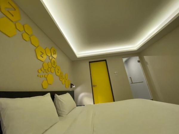 Hotel Z zpaze : photo 6 de la chambre chambre lit king-size deluxe