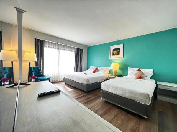 Grand China Bangkok : photo 4 de la chambre suite club familiale (6 personnes)