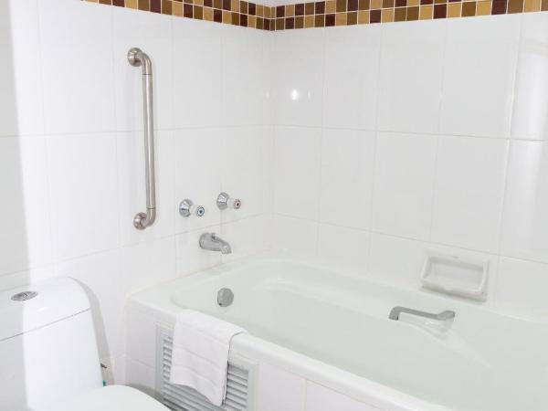 Grand China Bangkok : photo 8 de la chambre suite club familiale (6 personnes)