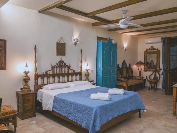 Hamam Oriental Suites : photo 1 de la chambre suite deluxe avec baignoire spa