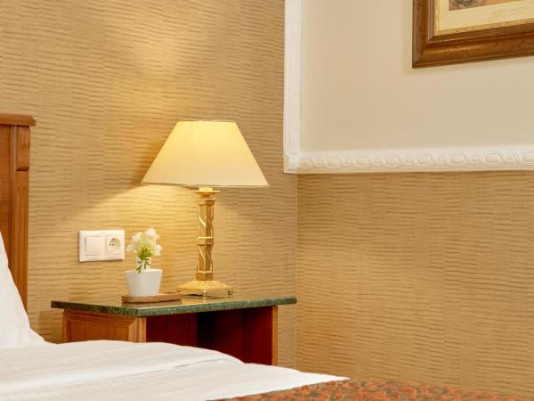 Grand Hotel Palace : photo 4 de la chambre chambre double ou lits jumeaux classique