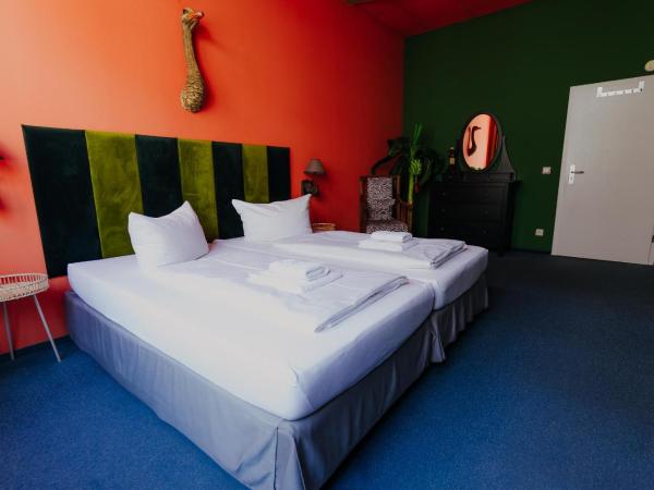LaLeLu Hostel Dresden : photo 3 de la chambre chambre double deluxe