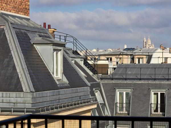 Hôtel Regina Louvre : photo 8 de la chambre suite parisienne