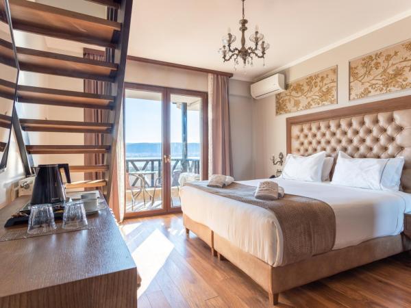 La Suite Boutique Hotel & Spa : photo 2 de la chambre superior two floor suite panoramic lake view