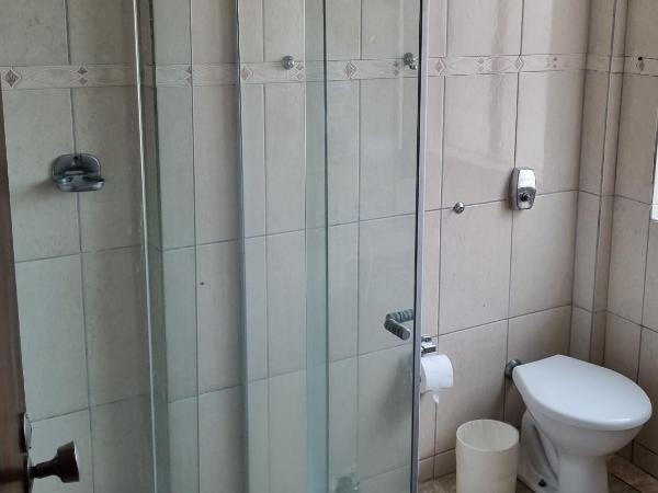 Caravelle Palace Hotel : photo 4 de la chambre chambre triple standard avec 3 lits simples