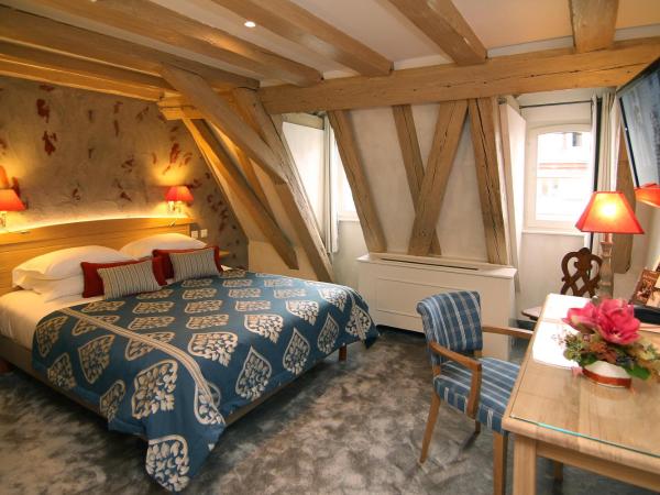 Hotel Beaucour : photo 4 de la chambre chambre double confort avec douche ou baignoire