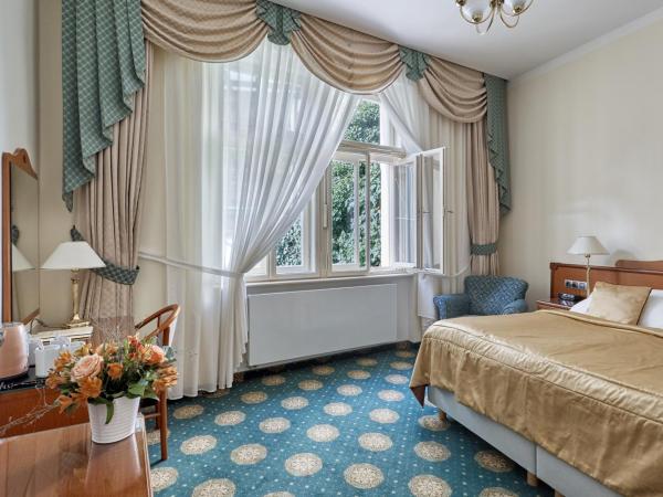 Hotel Romance : photo 6 de la chambre appartement familial avec climatisation