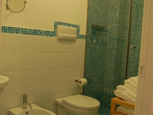 Federico Secondo B&B : photo 2 de la chambre chambre simple confort avec douche