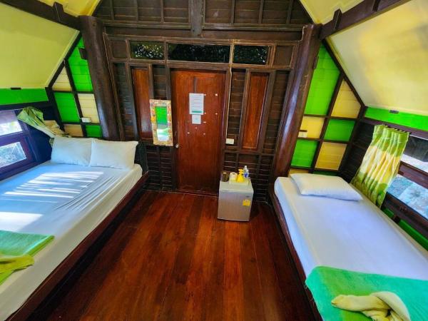 Banmae Resort Kohchang : photo 7 de la chambre chambre triple deluxe - vue sur mer