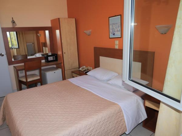 IKAROS Hotel ELLINIKO : photo 5 de la chambre chambre double ou lits jumeaux Économique