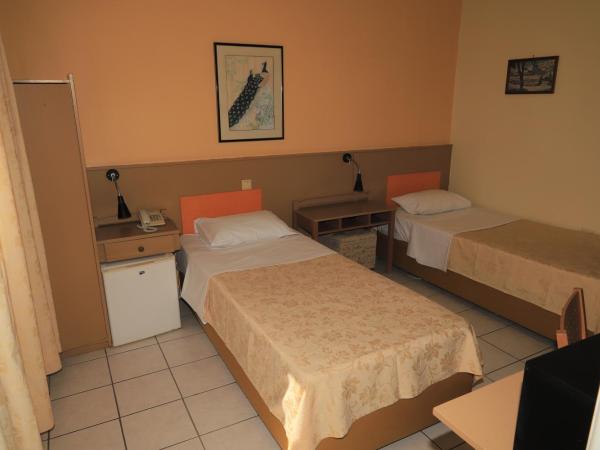 IKAROS Hotel ELLINIKO : photo 8 de la chambre chambre double ou lits jumeaux Économique