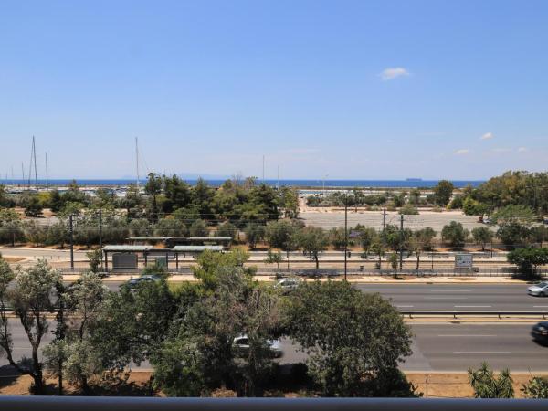 IKAROS Hotel ELLINIKO : photo 9 de la chambre chambre double ou lits jumeaux - vue latérale sur mer