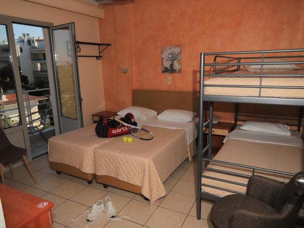 IKAROS Hotel ELLINIKO : photo 2 de la chambre chambre familiale