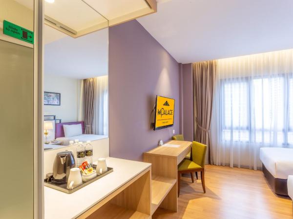 MPalace Hotel KL : photo 3 de la chambre chambre lits jumeaux supérieure