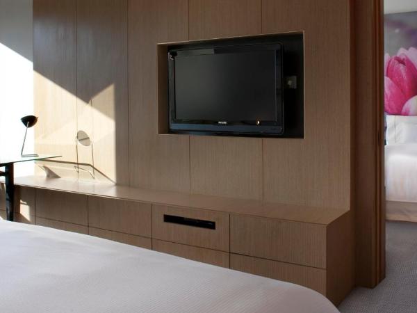 The Westin Hyderabad Mindspace : photo 1 de la chambre guest room, 2 twin/single beds
