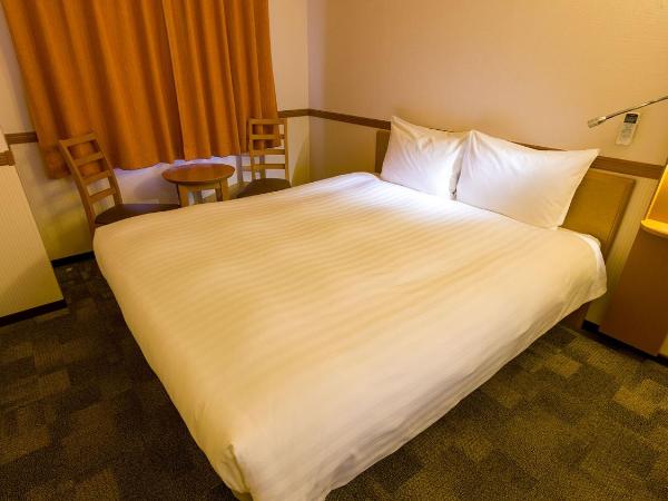 Toyoko Inn Osaka Hankyu Juso-eki Nishi-guchi No.1 : photo 5 de la chambre chambre lit queen-size - fumeurs