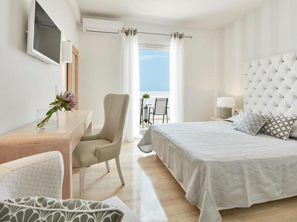 Santorini Palace : photo 1 de la chambre chambre supérieure