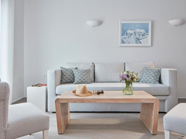 Santorini Palace : photo 3 de la chambre suite