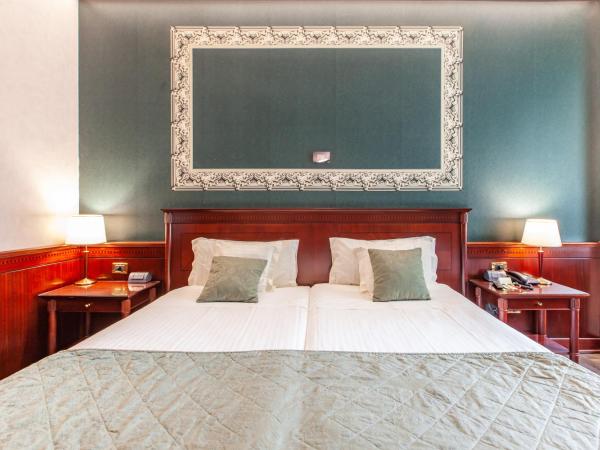 HOTIDAY Hotel Milano Turro : photo 5 de la chambre chambre double