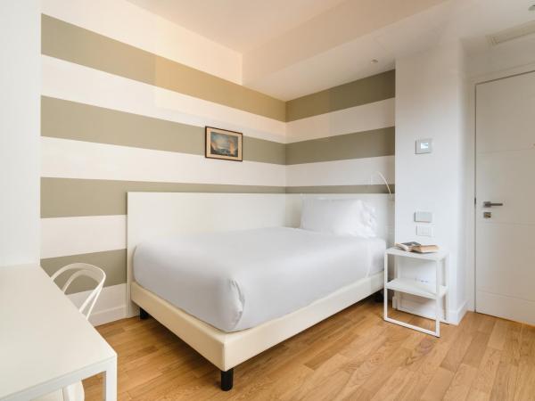 Hotel Morfeo : photo 10 de la chambre chambre simple supérieure