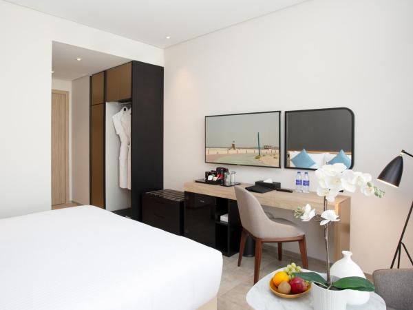 Beach Walk Hotel Jumeirah : photo 2 de la chambre chambre supérieure