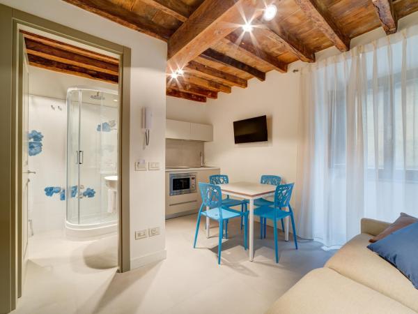 Palazzo Mannaioni Suites : photo 5 de la chambre studio