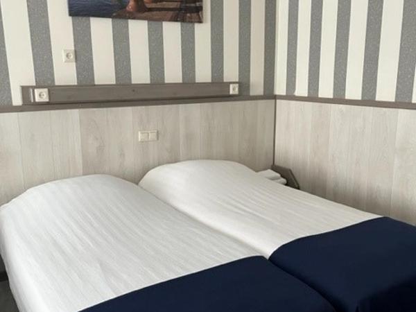 Hotel Breitner : photo 3 de la chambre chambre double ou lits jumeaux Économique 