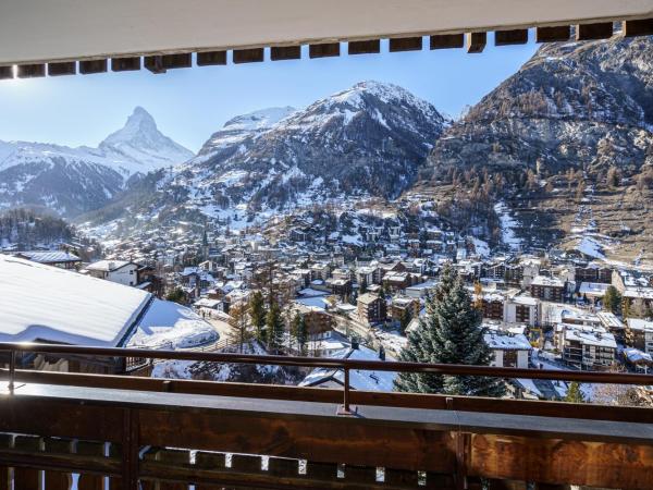 Hotel Alpenroyal : photo 6 de la chambre chambre double supérieure avec balcon ou terrasse - vue sur le mont cervin