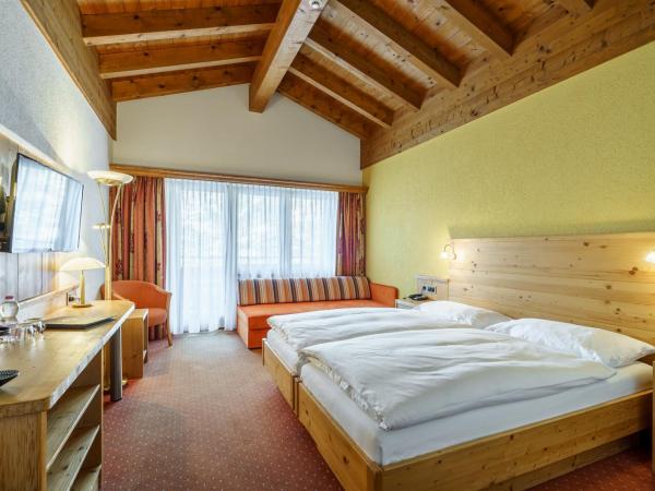 Hotel Alpenroyal : photo 4 de la chambre chambre double deluxe avec balcon ou terrasse - vue sur le mont cervin