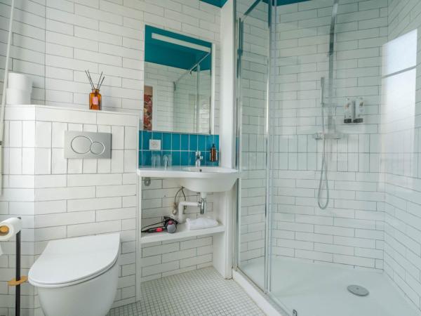 Ama Hôtel : photo 5 de la chambre chambre double classique avec douche