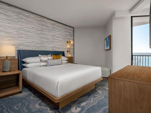 Sheraton San Diego Hotel & Marina : photo 6 de la chambre suite pacific lit king-size - tour marina