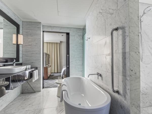 Swissotel Sydney : photo 8 de la chambre suite avec accès à l'Étage club - Étage supérieur