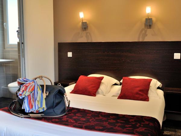 Hotel Le Croiseur Intra Muros : photo 9 de la chambre chambre double confort