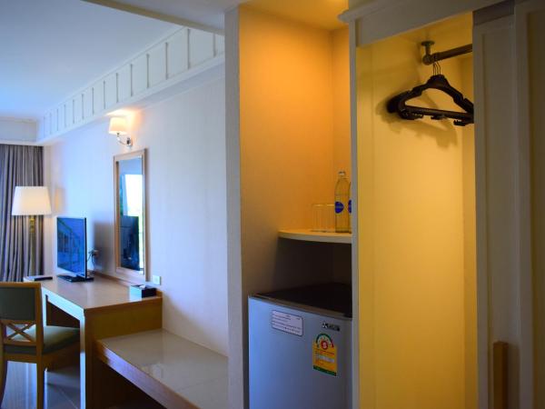 Seapine Beach Golf and Resort Hua Hin : photo 4 de la chambre chambre lits jumeaux deluxe