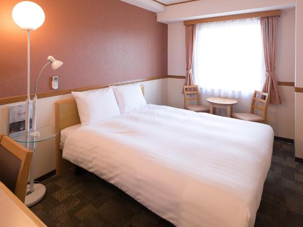 Toyoko Inn Hakata Ekimae Gion : photo 1 de la chambre chambre lit queen-size - fumeurs