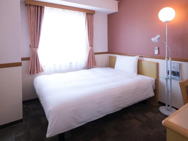 Toyoko Inn Hakata Ekimae Gion : photo 1 de la chambre chambre double pour occupation simple - non-fumeurs