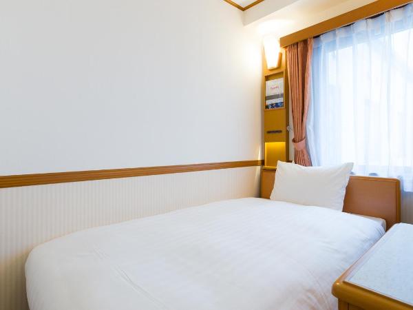 Toyoko Inn Tokyo Shinagawa Aomono-yokocho-eki : photo 1 de la chambre chambre simple - fumeurs