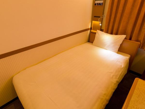 Toyoko Inn Tokyo Shinagawa Aomono-yokocho-eki : photo 5 de la chambre chambre simple - fumeurs