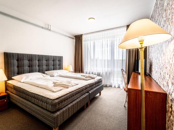 Hotel Fontána : photo 2 de la chambre chambre double deluxe avec balcon